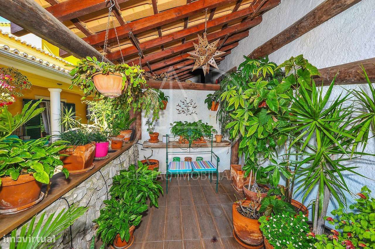 MORADIA ISOLADA T5 EM VERDIZELA-9