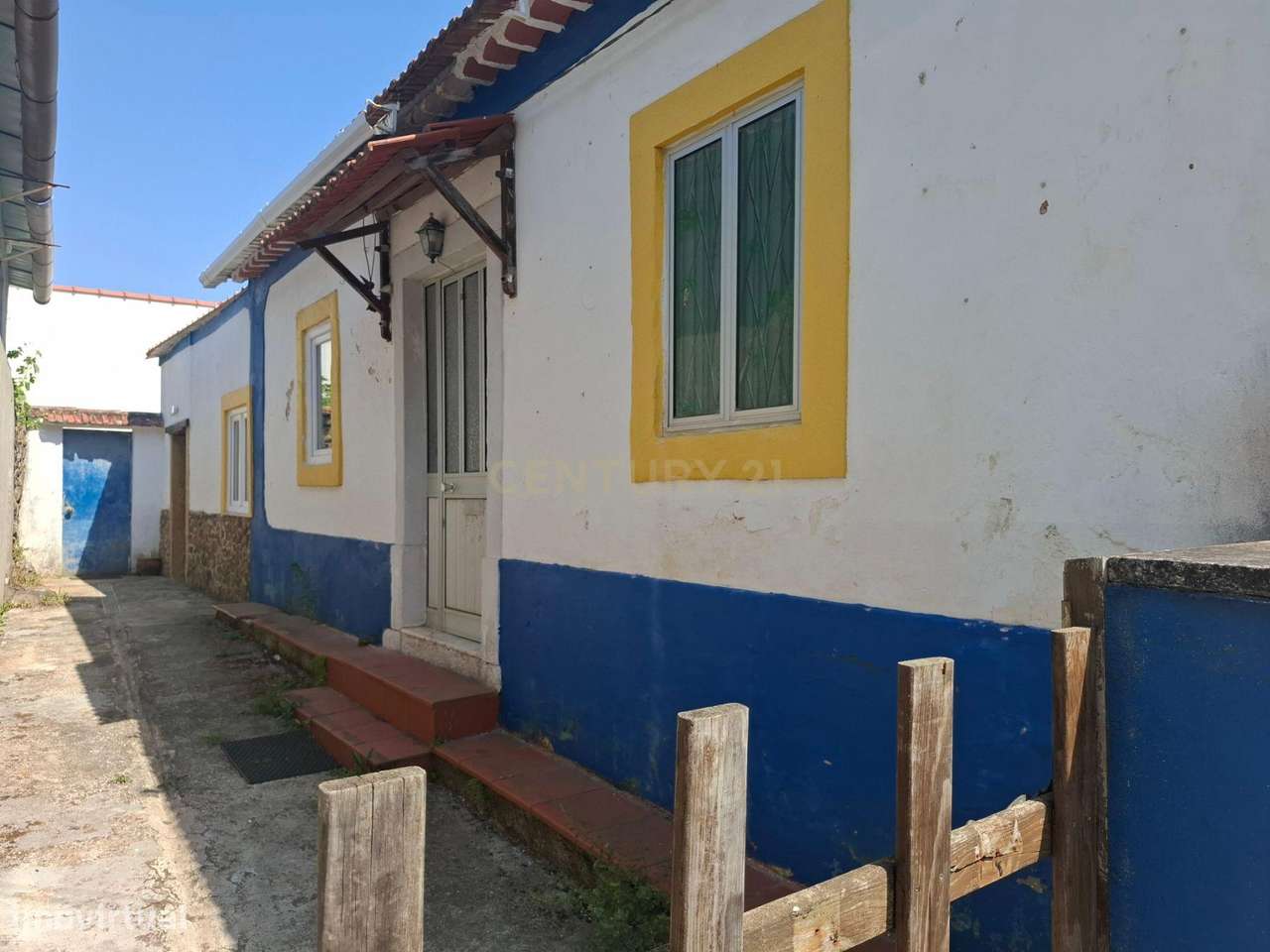 MORADIA T3 COM VISTA PARA A SERRA, TERRENO E CHURRASQUEIRA-21