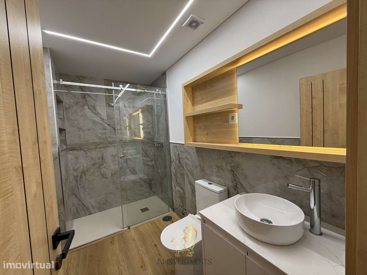Apartamento Novo T0 com Jardim-7
