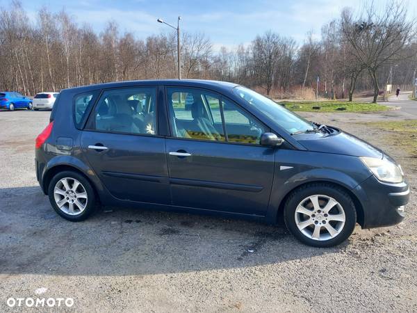 Renault Scenic 2.0 dCi Expression - 5