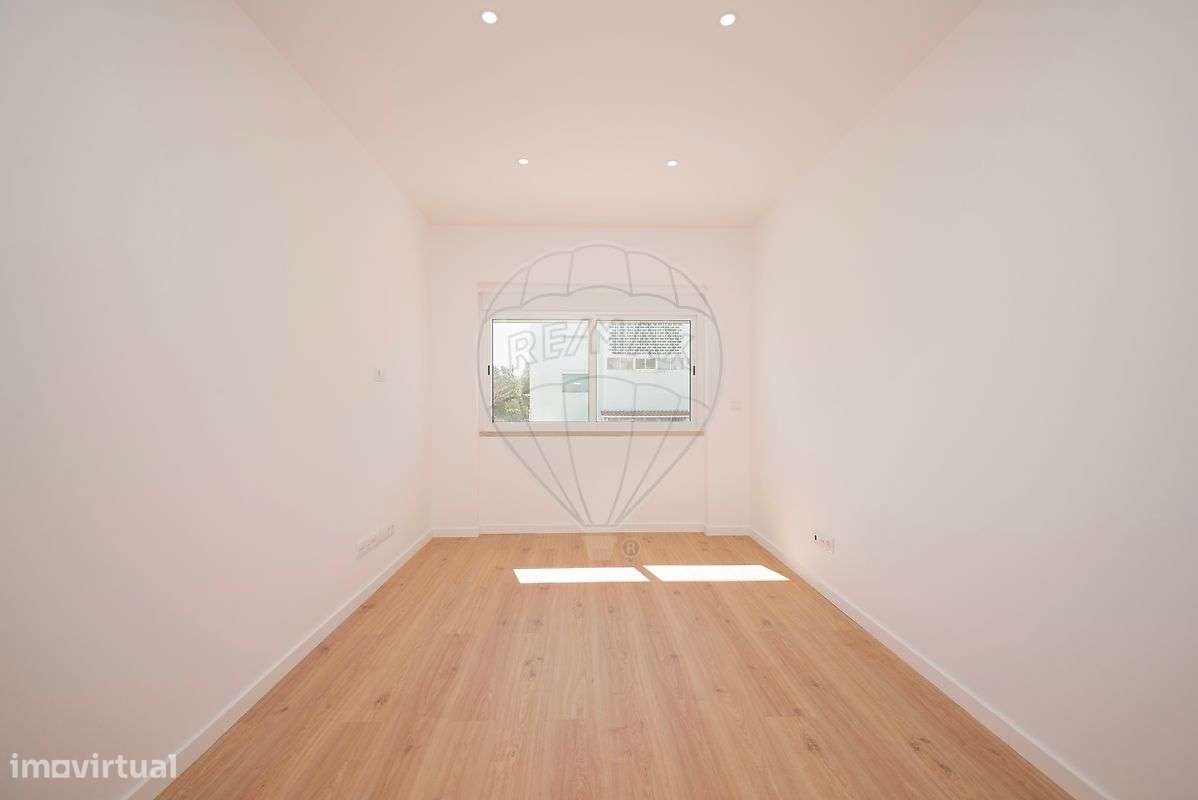 Apartamento T3 para venda - Grande imagem: 2/35