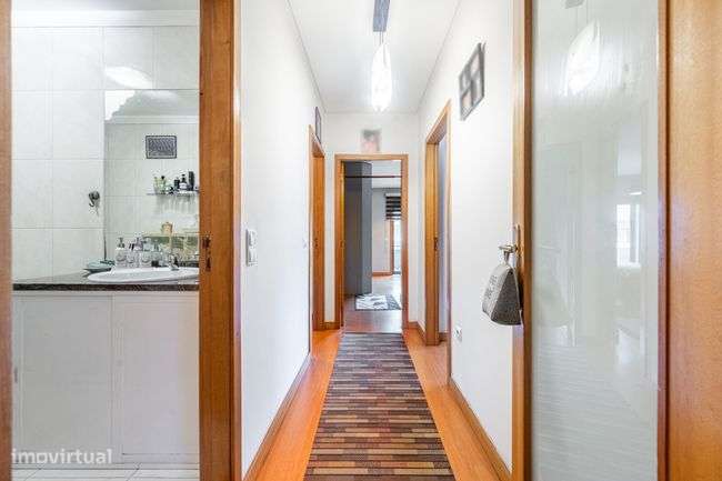 Apartamento T3 Guimarães Centro-8