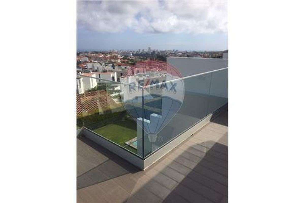 Moradia T5 para arrendamento - Grande imagem: 5/24