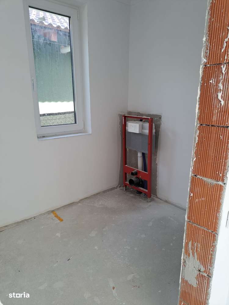 Casă semifinisată plan parter Paleu 3dormitoare,2 băi,bucătărie+living-8