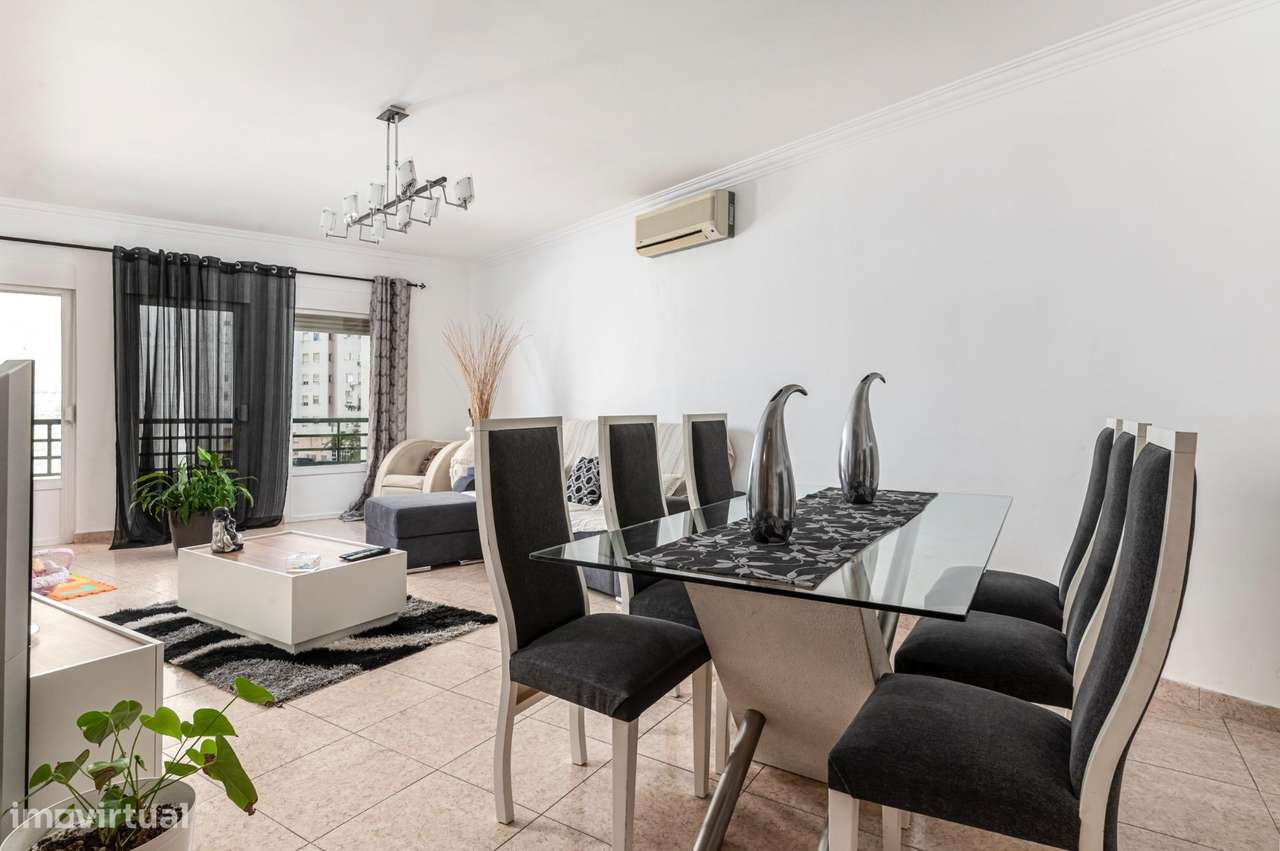 T3 com Excelentes Áreas, em Santa Marta do Pinhal-7