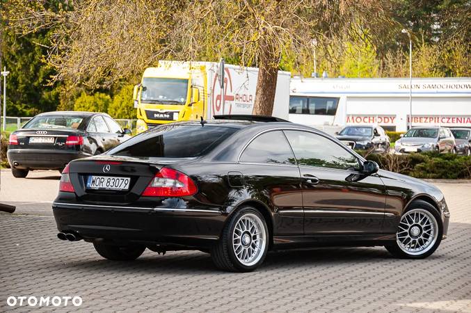 Mercedes-Benz CLK Coupe 200 Kompressor Avantgarde - 21