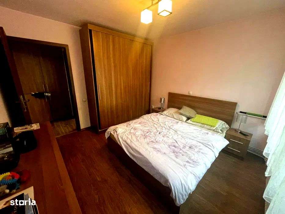 Apartament cu  2 camere de vanzare  Grigorescu zona Coloane - Imagine principală: 5/7