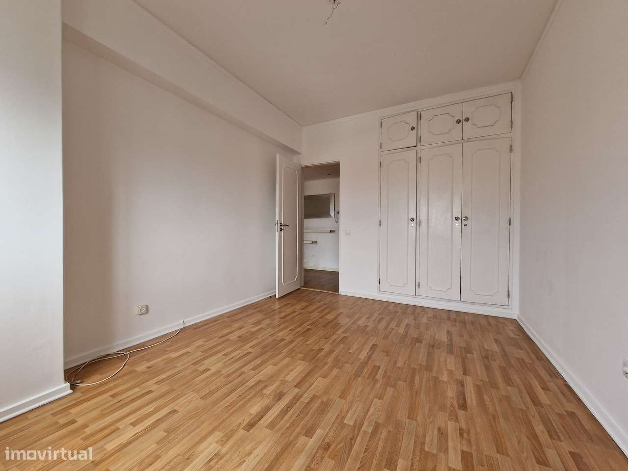 Apartamento T2 em Carnaxide - Centro de Carnaxide-13