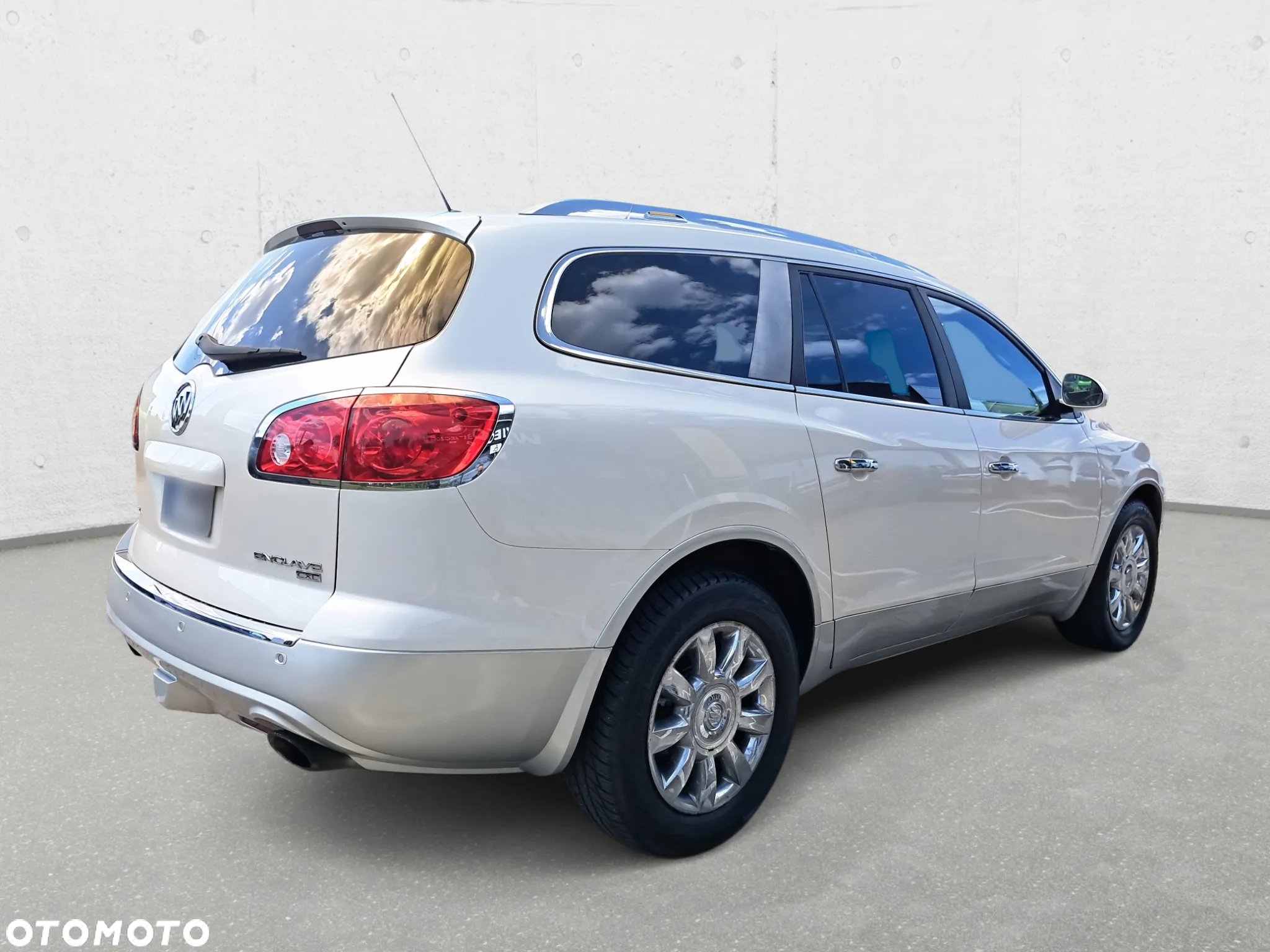 Buick Enclave - 5