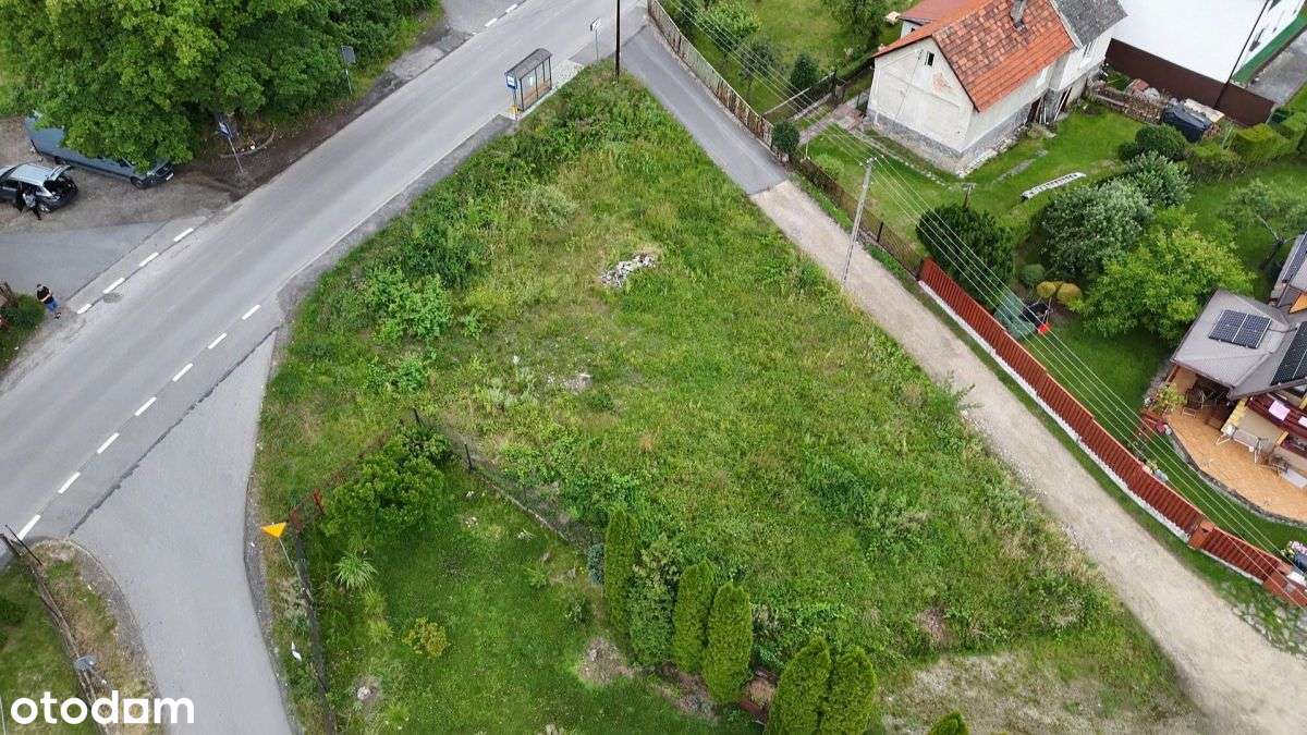Działka w sam raz na mały dom-6