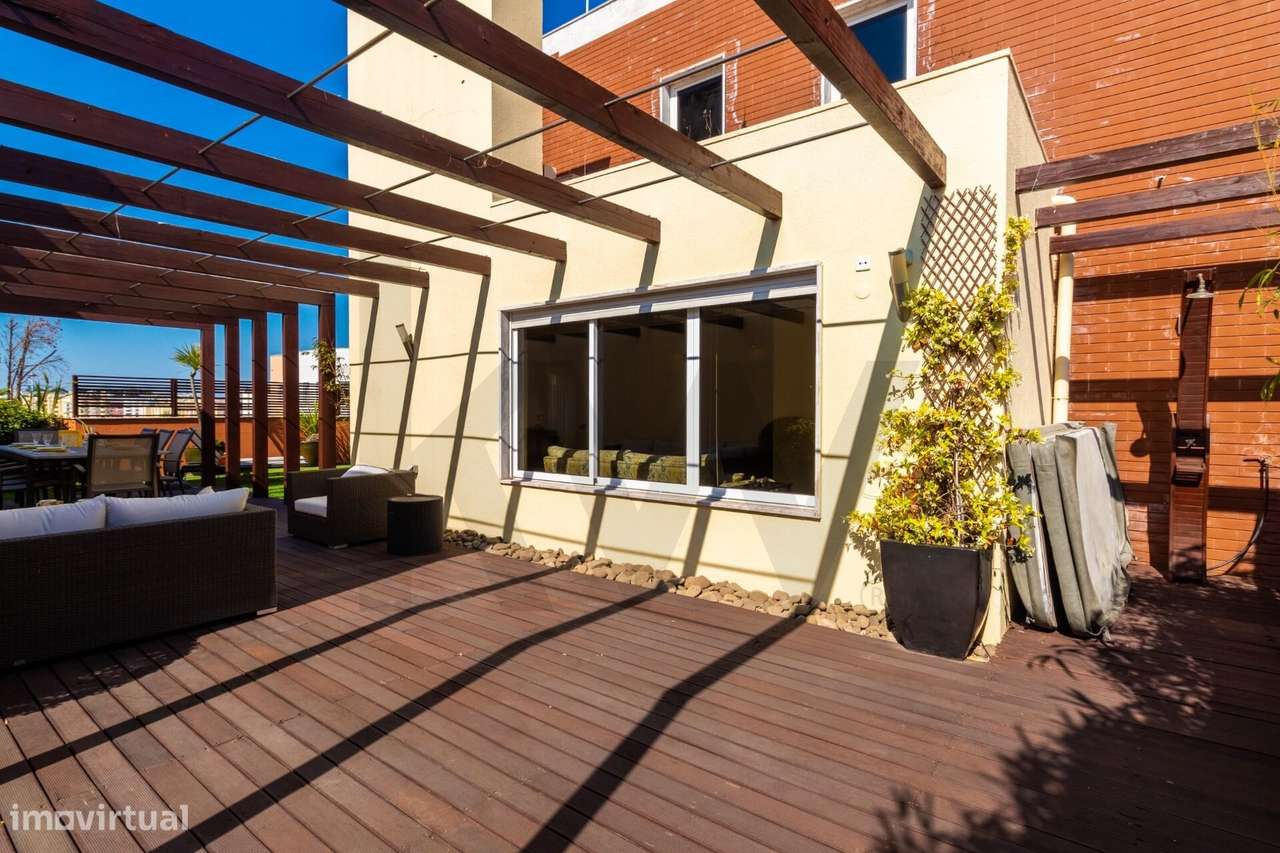 Laranjeiras | Penthouse Duplex T6 com 464m2, Terraço e Jacuzzi - Grande imagem: 2/55
