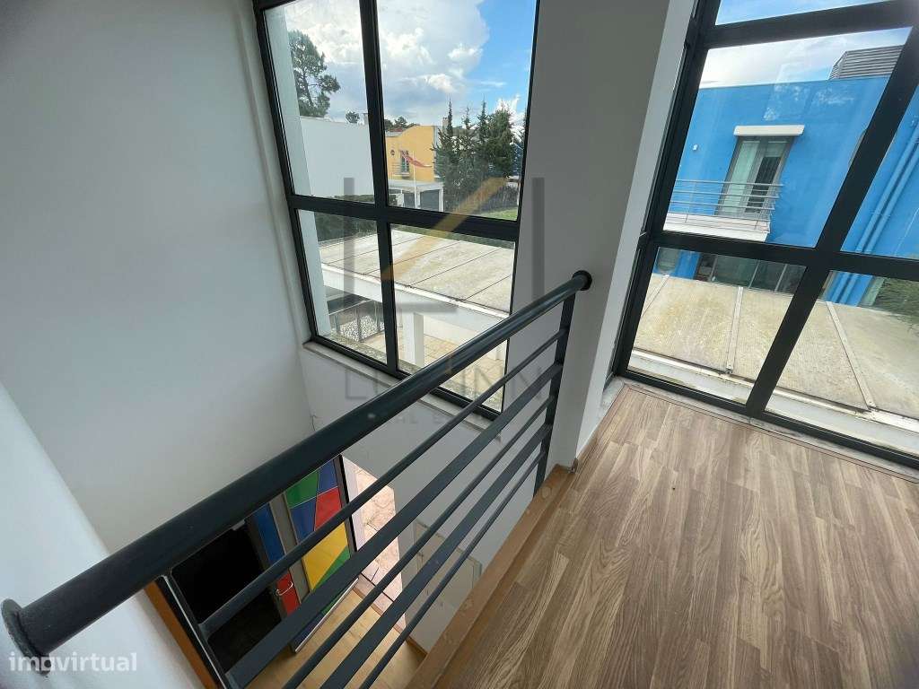 Moradia T3 com Piscina no Condomínio Palmela Village, Quinta do Anj...-37