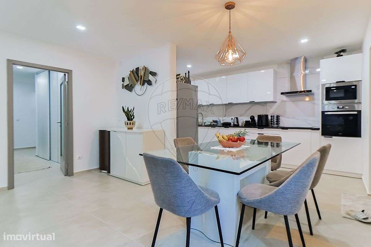 Moradia T8 para venda - Grande imagem: 5/37