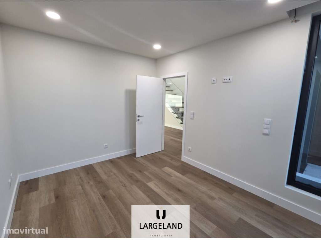 Moradia T4 em construção - Aradas, Aveiro-5