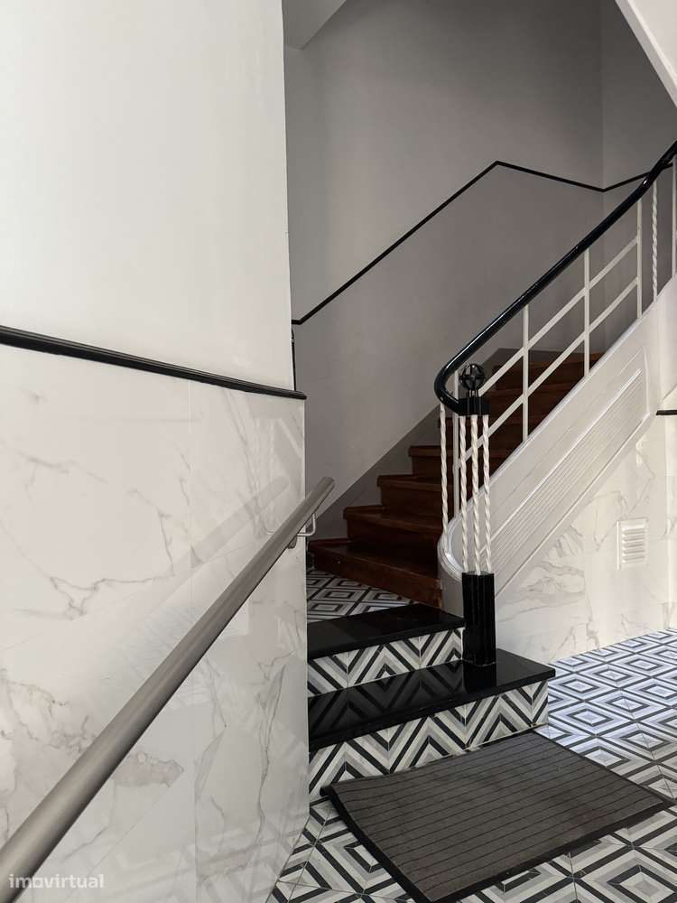 T3 Renovado Junto ao Jardim Dr. João Gomes Patacão - Grande imagem: 2/9