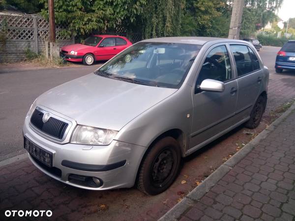 *SKODA FABIA* Samochód na części - 2