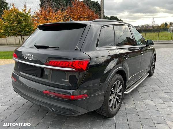 Audi Q7 - 4