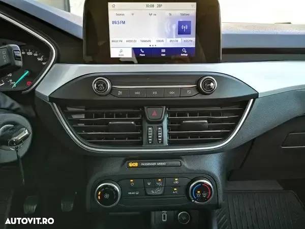 Ford Focus 1.5 EcoBlue Connected - 24