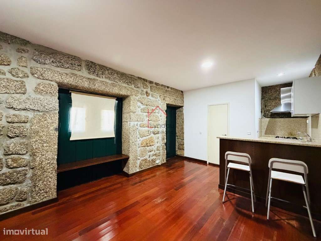 T0 Guimarães Centro - Grande imagem: 3/15