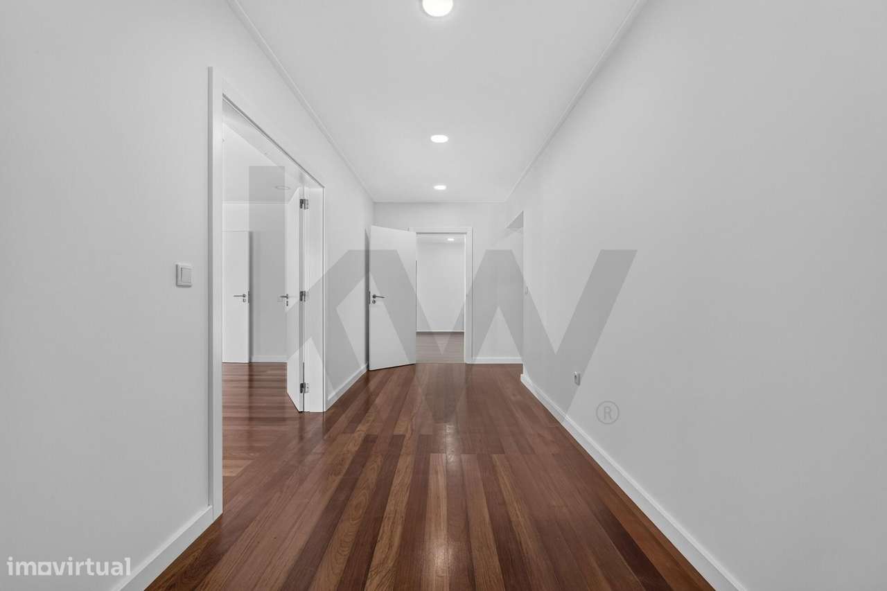 Moradia T5 com piscina e mais de 8.000 m2 de terreno | Seramena, Sobra-27