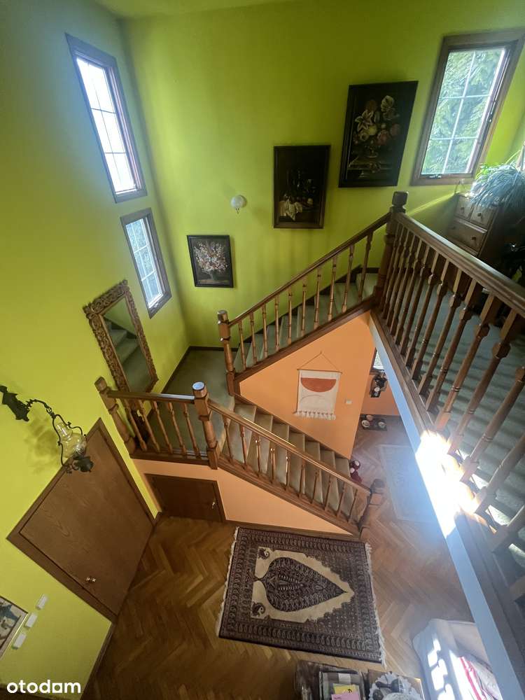 Dom z dużym ogrodem na osiedlu Zielonym-17