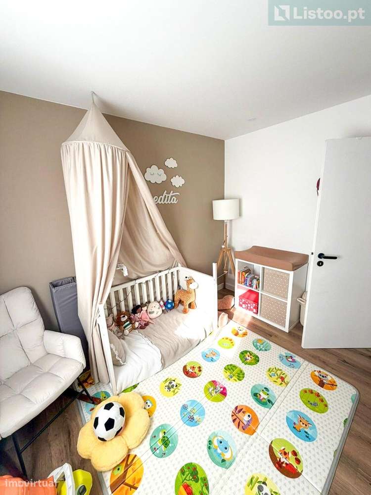 Apartamento T2 Santo António dos Cavaleiros-6