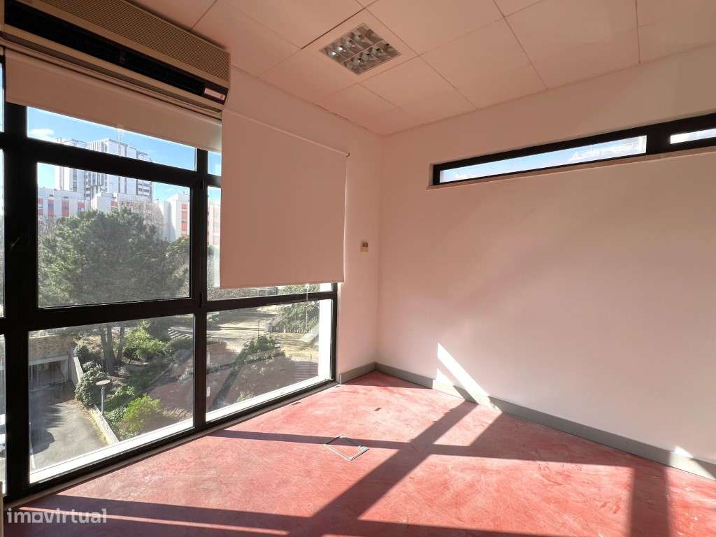 Escritório para arrendamento em Miraflores com 130 m2 - Grande imagem: 4/11