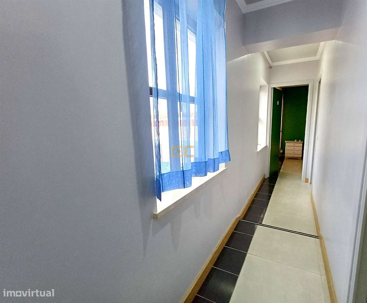 Moradia T8, com piscina e terreno, para venda na Figueira da Foz - São-17