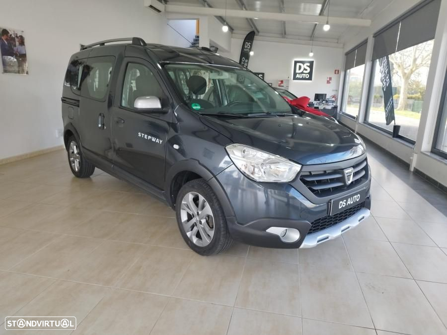 Dacia Dokker TCe 115 Stepway - 4