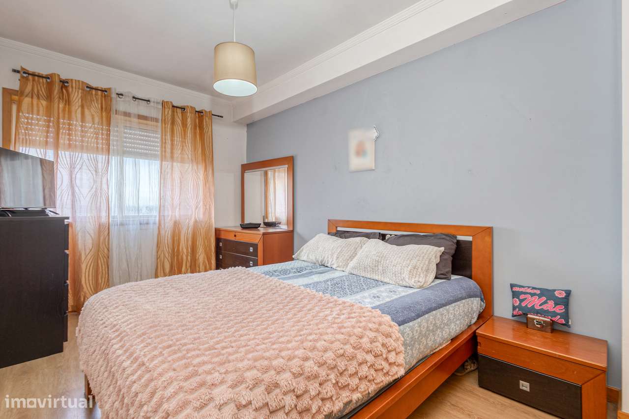 Apartamento T2 Padrão da Légua-14