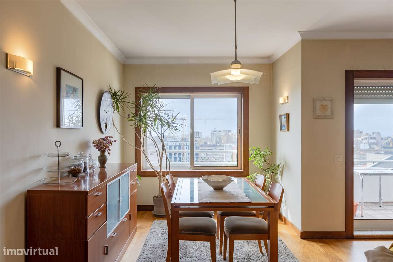 Apartamento T3 com box de garagem, Casa da Música, Porto - Grande imagem: 4/42