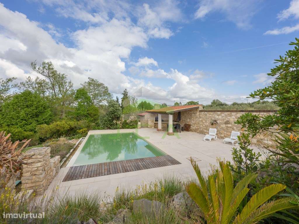 Moradia com terreno e piscina a 3km da Batalha-12