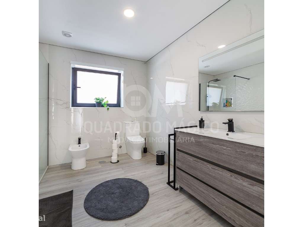 Maravilhosa moradia T3+1, térrea e de linhas modernas a 2 minutos d...-23