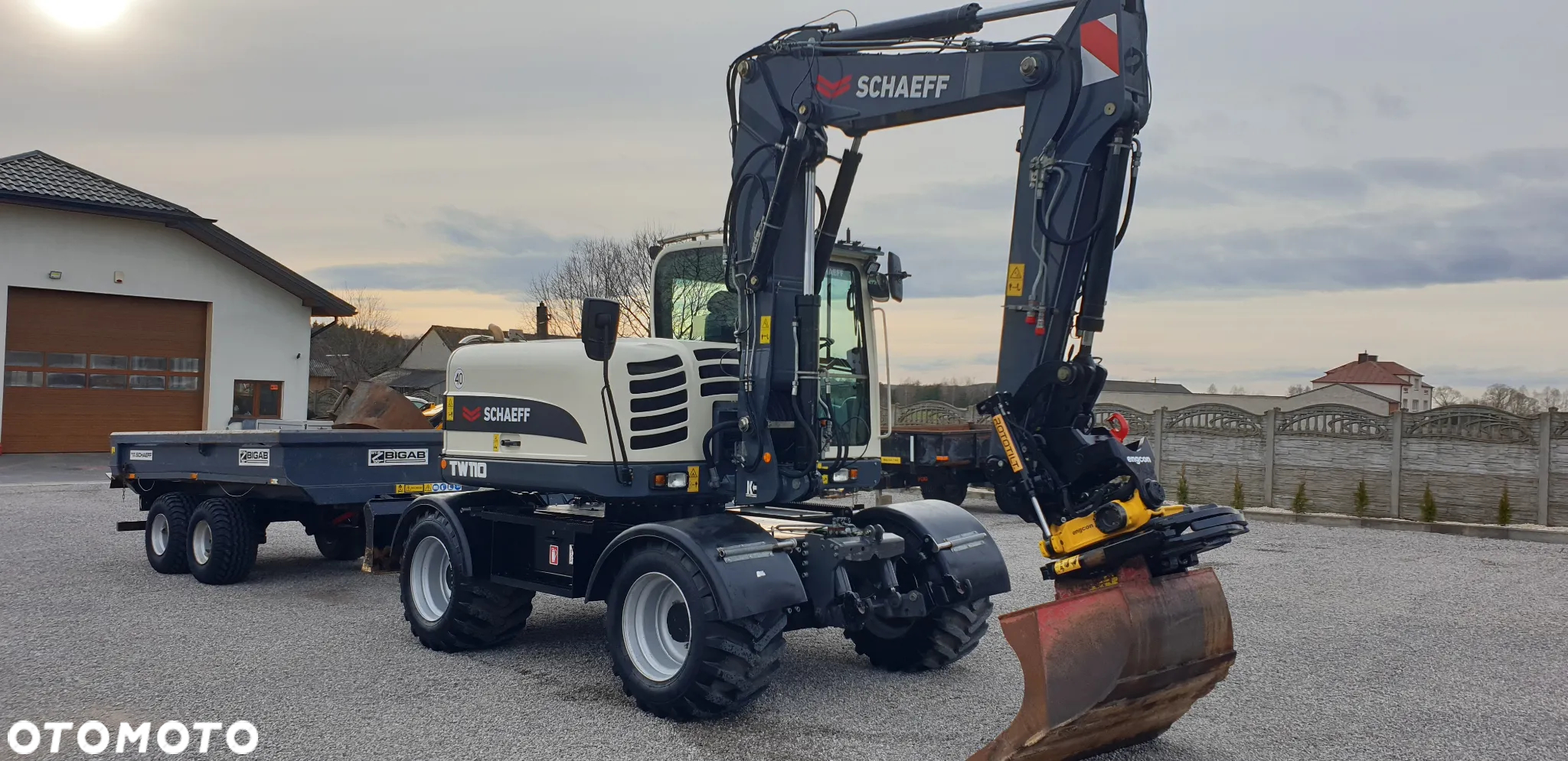 Schaeff TW110 (TEREX ) 3 łyżki NIWELACJA 2D przyczepa ROTOTILT szczypce STAN IDEALNY!! tuz - 4