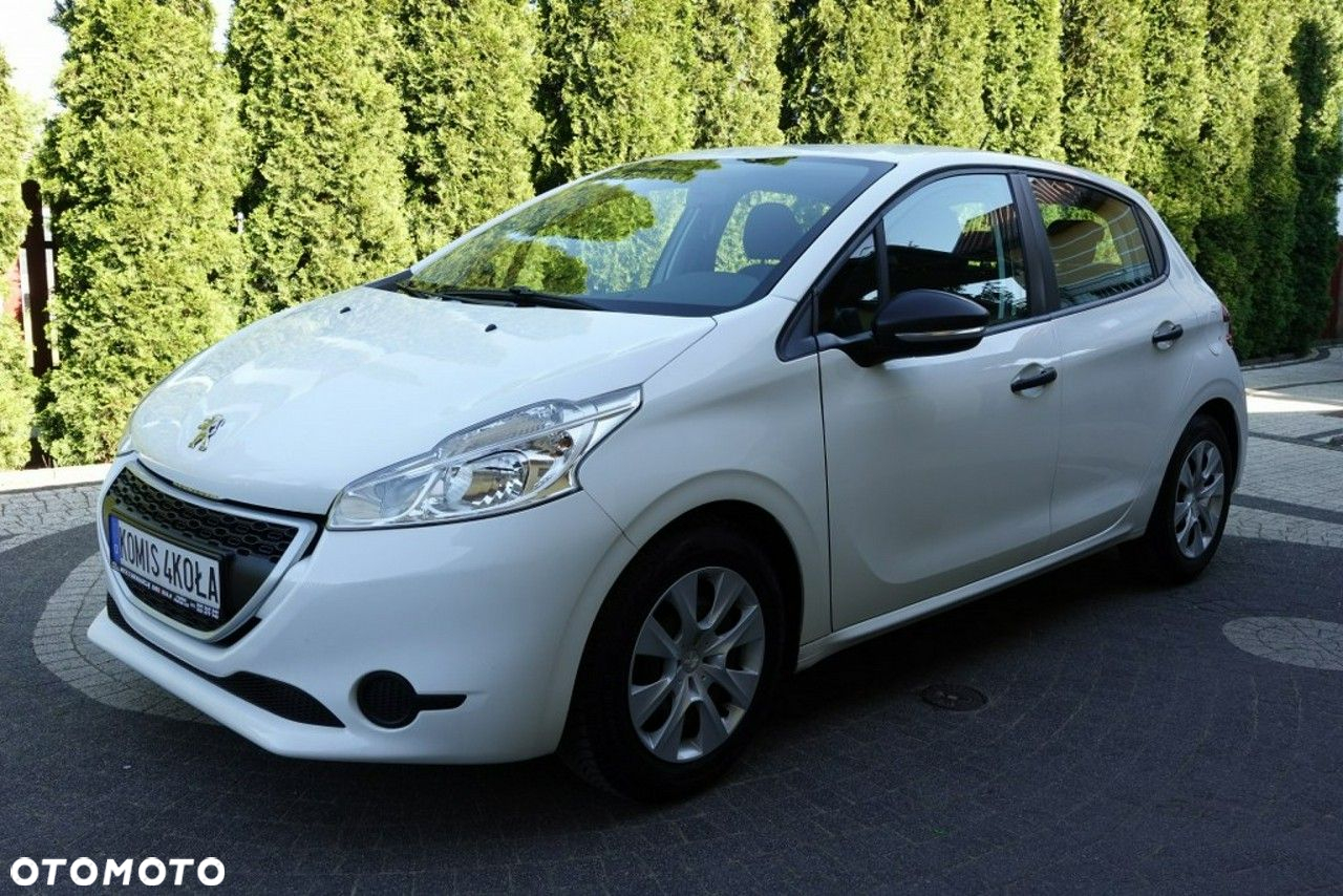 Peugeot 208 - 7