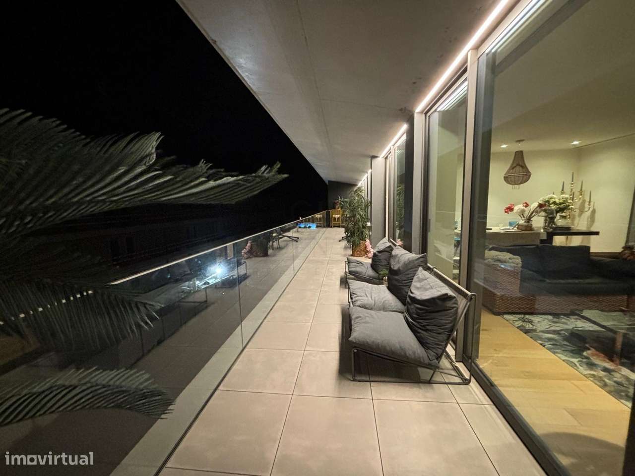 Penthouse T3 de Luxo em Canidelo | Vista Mar & Rooftop Privado - Grande imagem: 5/38