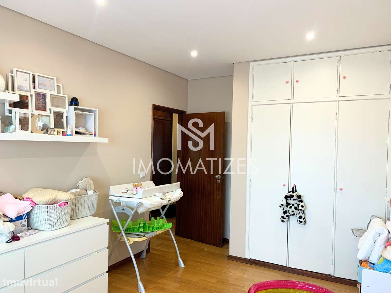 Moradia T5 em Remodelação na Trofa - Zona da Abelheira-26