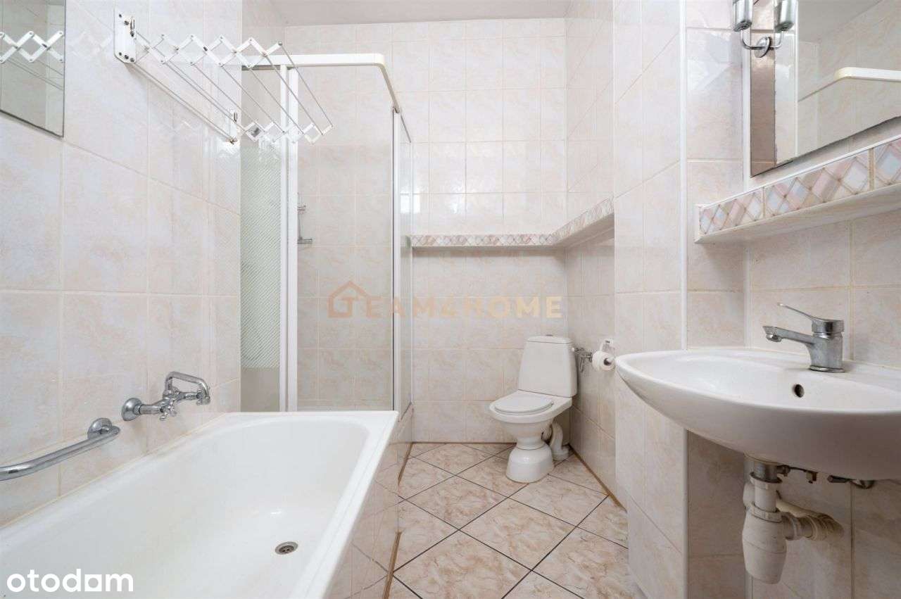 M4 w samym centrum z ogórkiem w części wspólnej-16