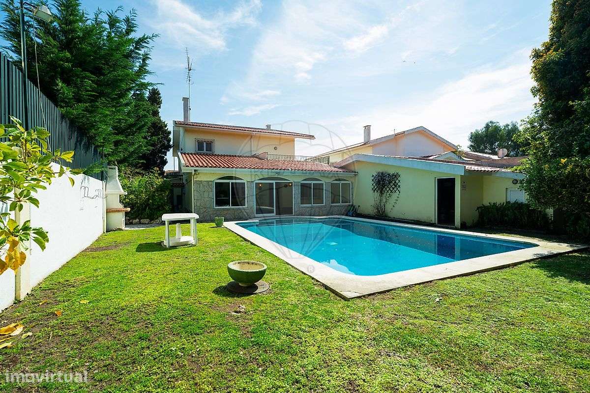 Moradia T4 para venda-22