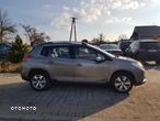 Peugeot 2008 1.6 BlueHDi Allure S&S - 9