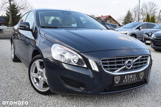 Volvo S60 D3 Geartronic Edition Pro - 1