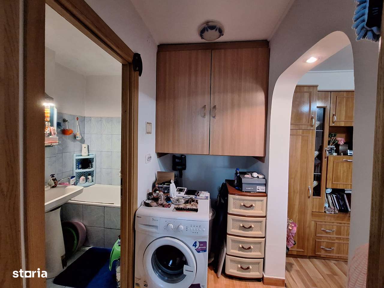 Apartament 2 camere semidecomandate parter,zona Mioritei-5