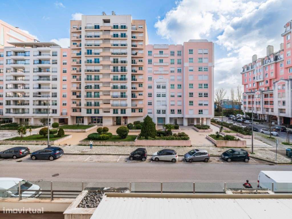 Apartamento T3 em Telheiras, Box e Excelente Exposição Solar - Opor...-51