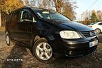 Volkswagen Touran 2.0 FSI Highline - 24