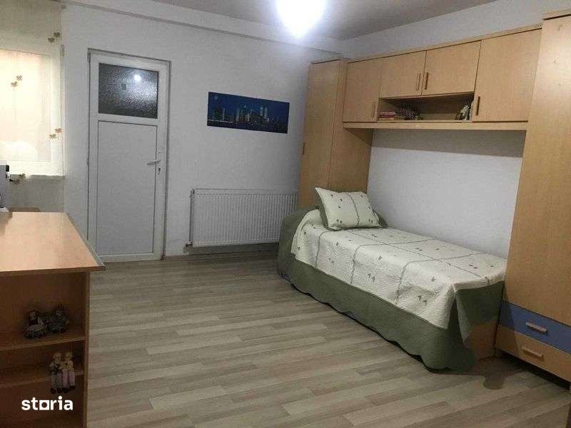 Casa 3 Camere Navodari - Imagine principală: 5/7