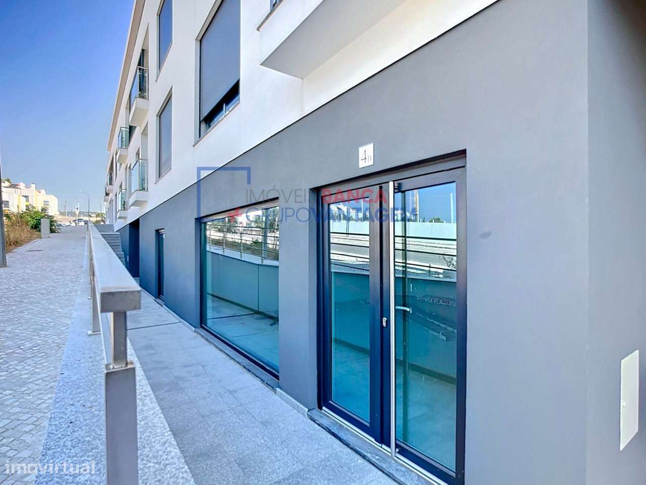 Loja para Venda em Santo Antão do Tojal  52,65 m² + Arrecadação-4