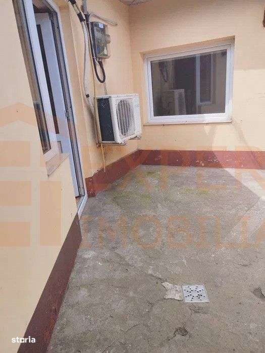 Casa situata in zona Trocadero, Constanta - Imagine principală: 5/12