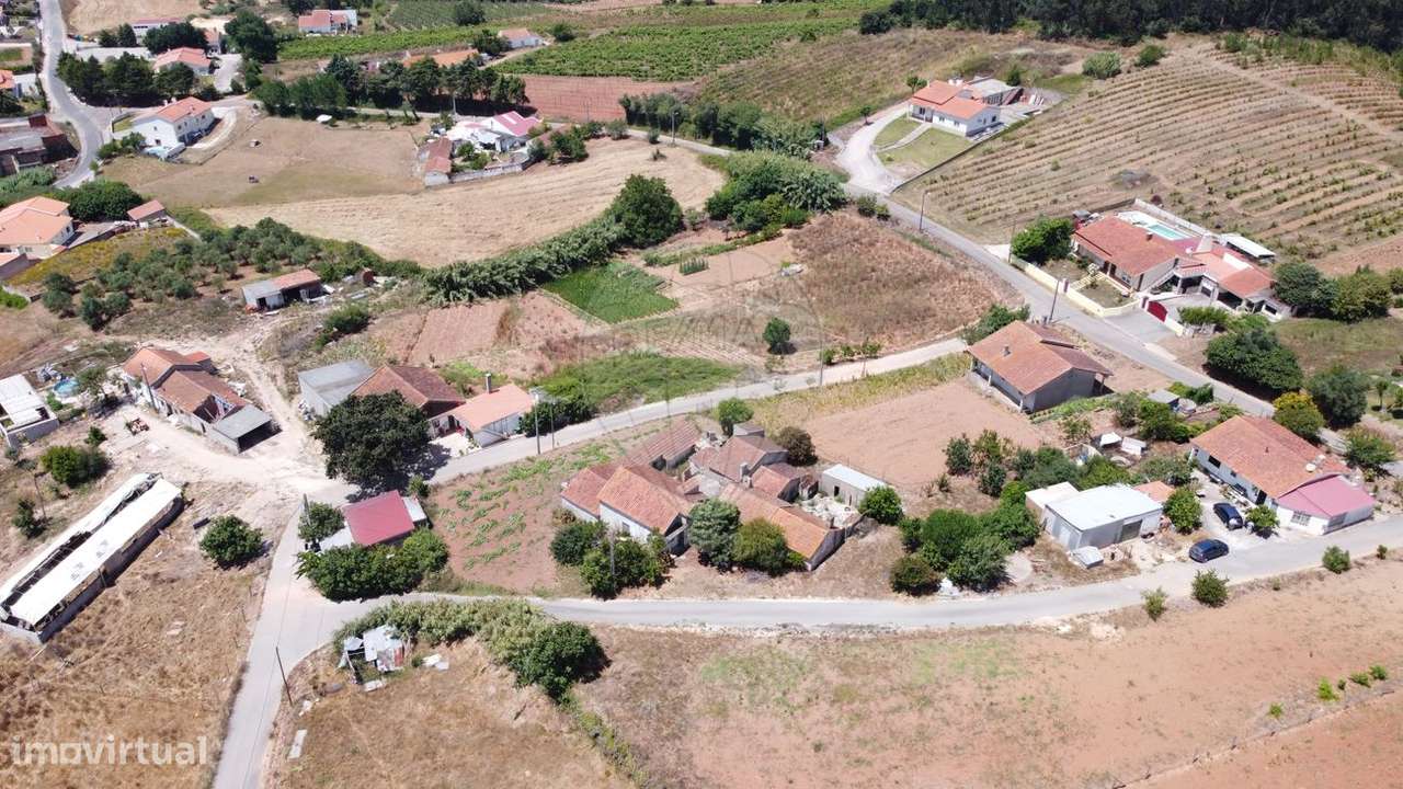 Moradia T4 para venda-17