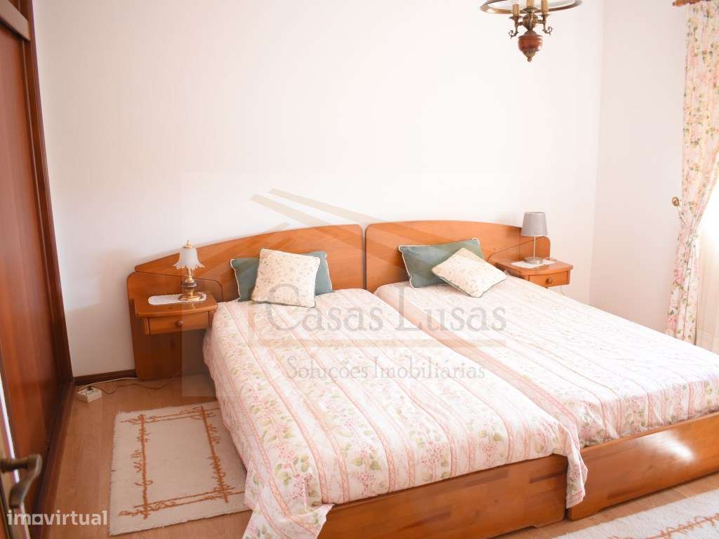 Apartamento T3 no Centro do Cadaval-10