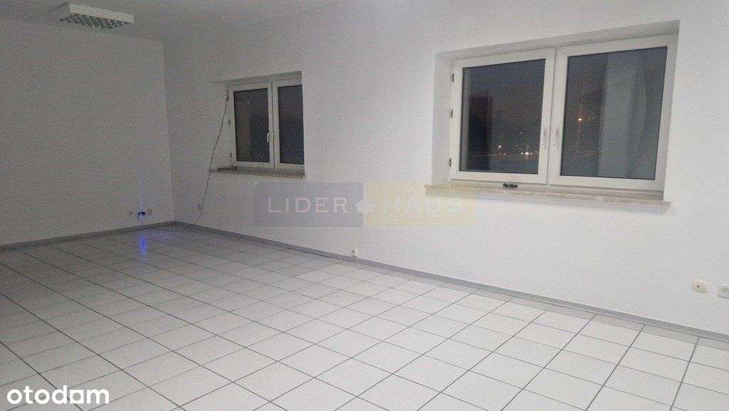 Lokal z ekspozycją na E-7 - Pełny obrazek: 5/18